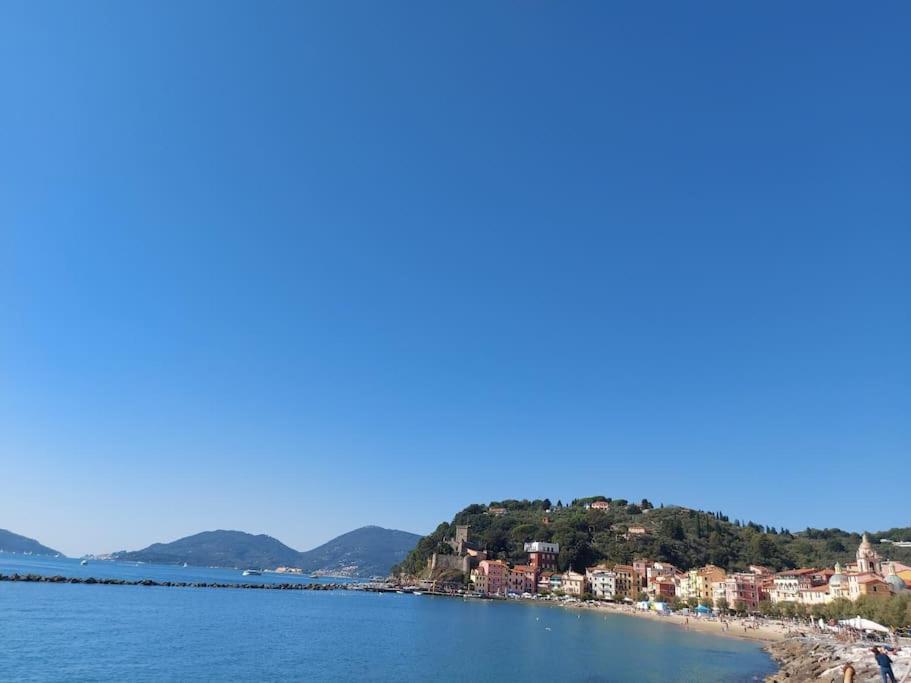 Elegante Appartamento La Spezia Centro Eksteriør billede