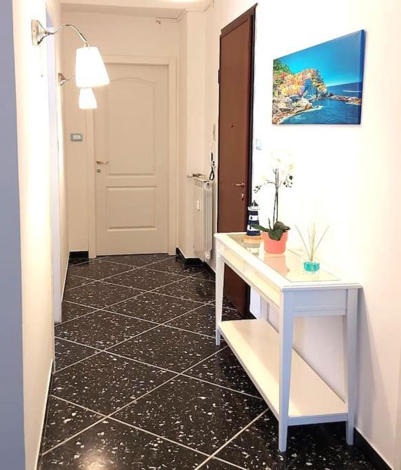 Elegante Appartamento La Spezia Centro Eksteriør billede