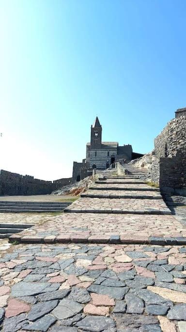Elegante Appartamento La Spezia Centro Eksteriør billede